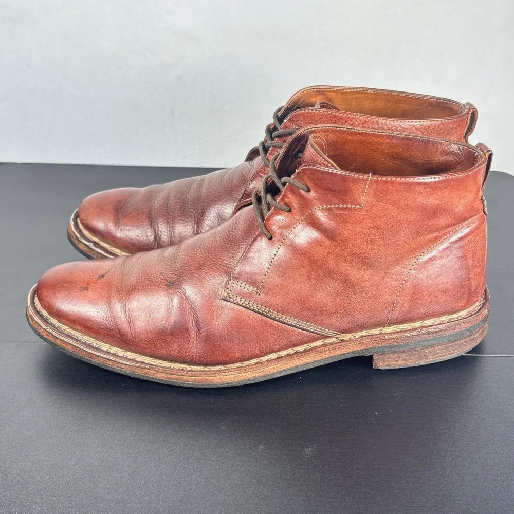 John Varvatos Chukka Boots Brown Leather Lace Up Distressed Rugged Gorpcore 10